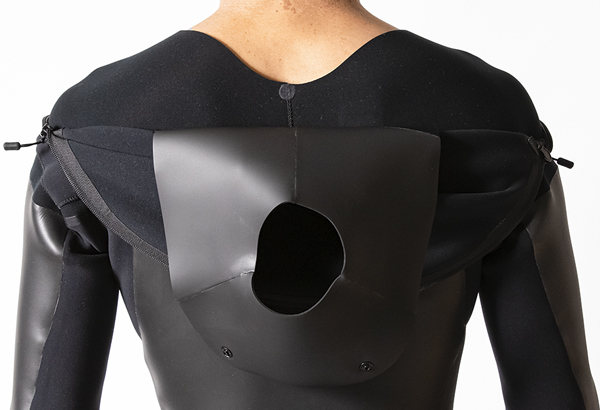 FREESHOULDER
